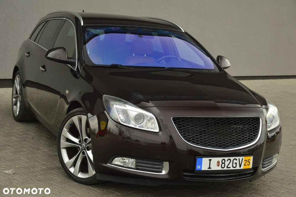 Opel Insignia 2.0 Turbo 4x4 Automatik Design Edition