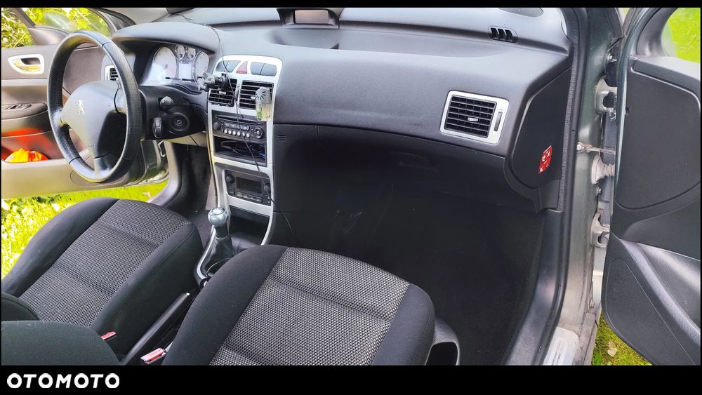 Peugeot 307 1.6 HDI Oxygo - 16