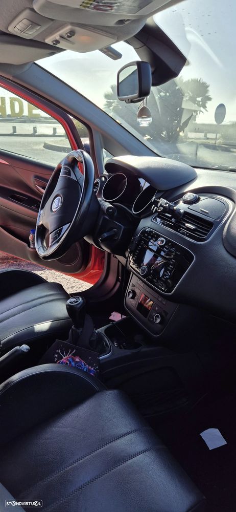 Fiat Punto 1.3 M-Jet Lounge S&S - 9