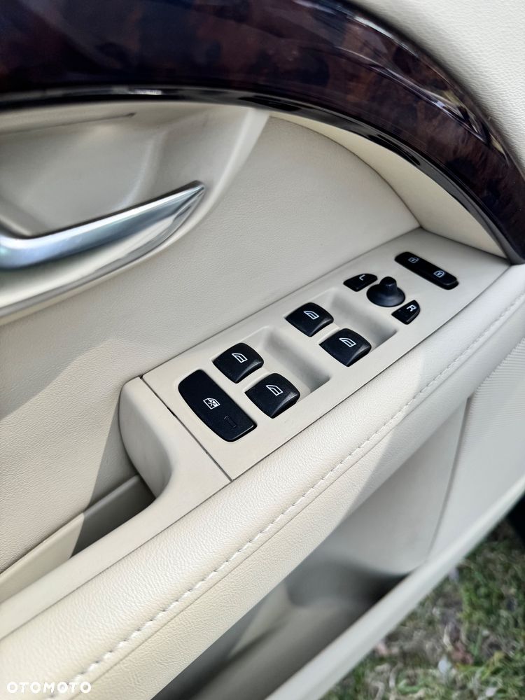 Volvo XC 70 T5 Geartronic Momentum - 16