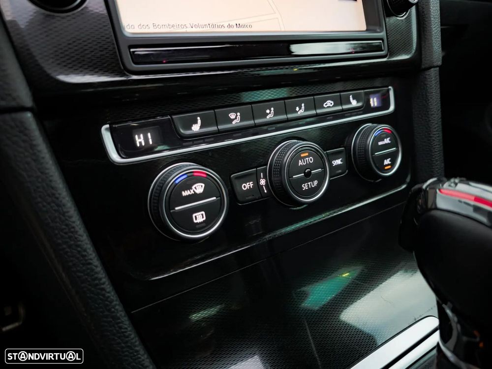 VW Golf - 33