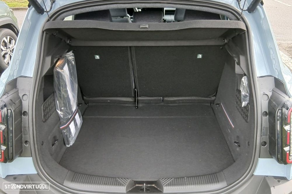 Renault 4 E-Tech 52 kWh Techno Autonomia Conforto - 17