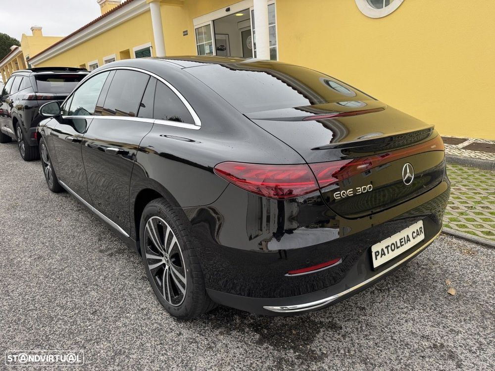 Mercedes-Benz EQE SUV 300 - 7