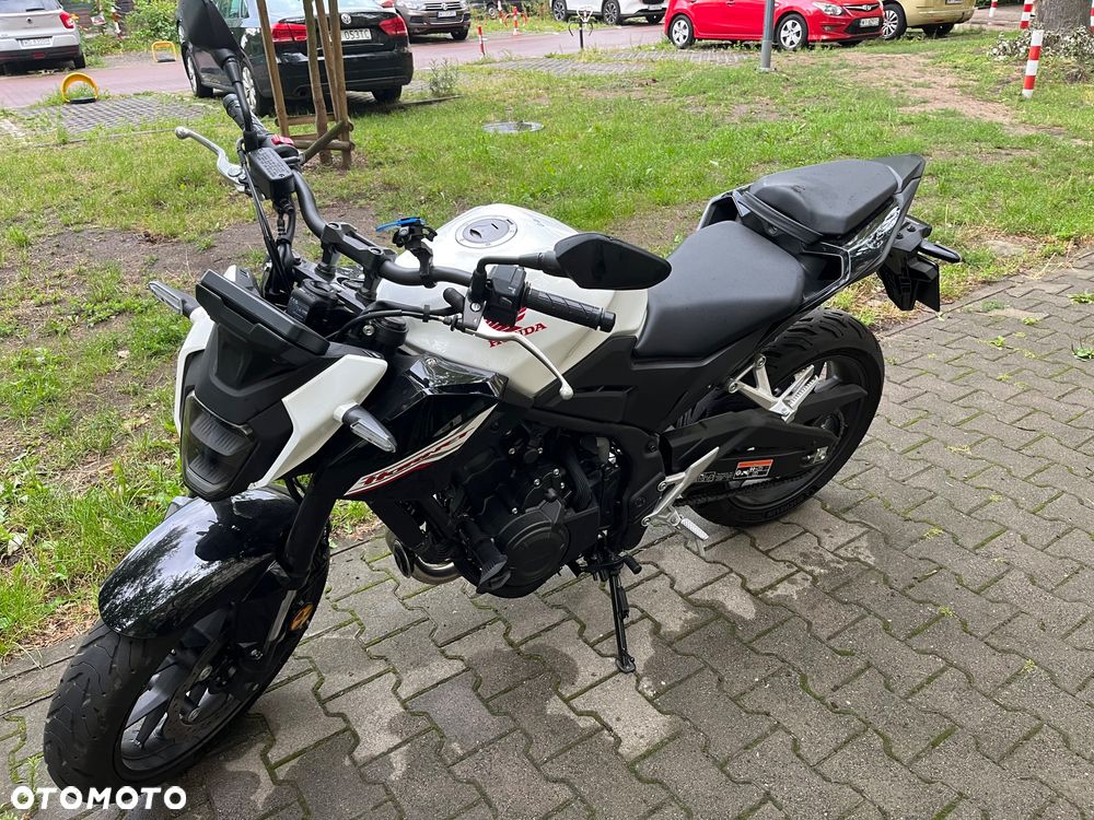 Honda CB - 1
