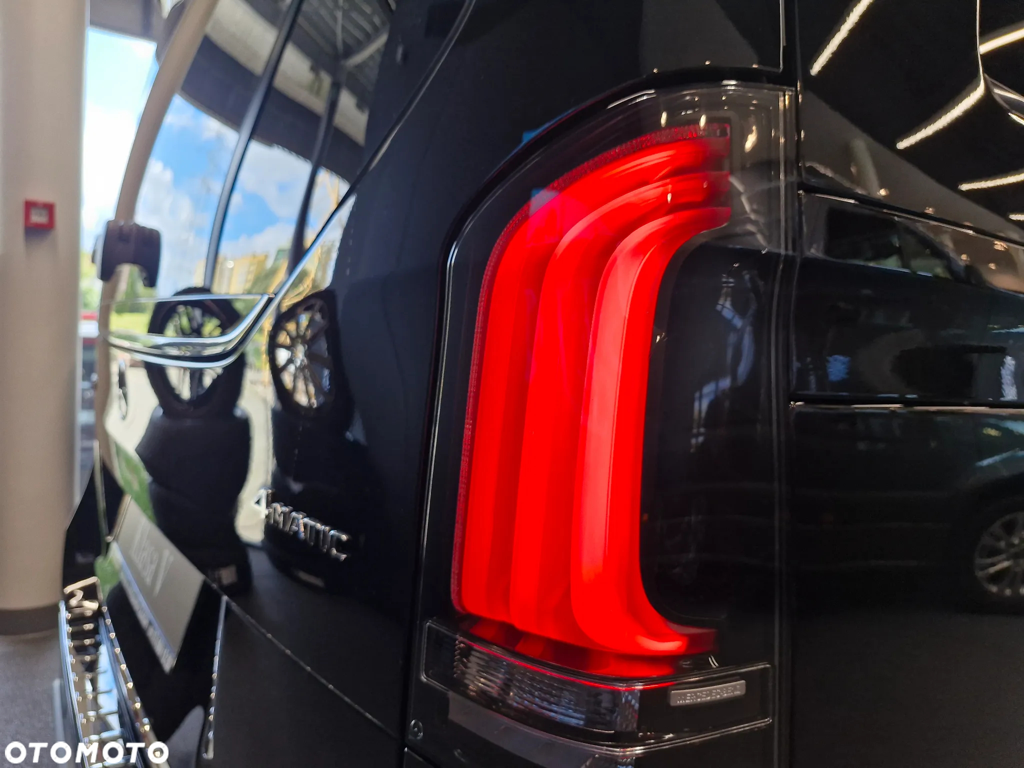 Mercedes-Benz Klasa V 300 d 4-Matic Avantgarde 9G-Tronic (ekstra d³) - 28