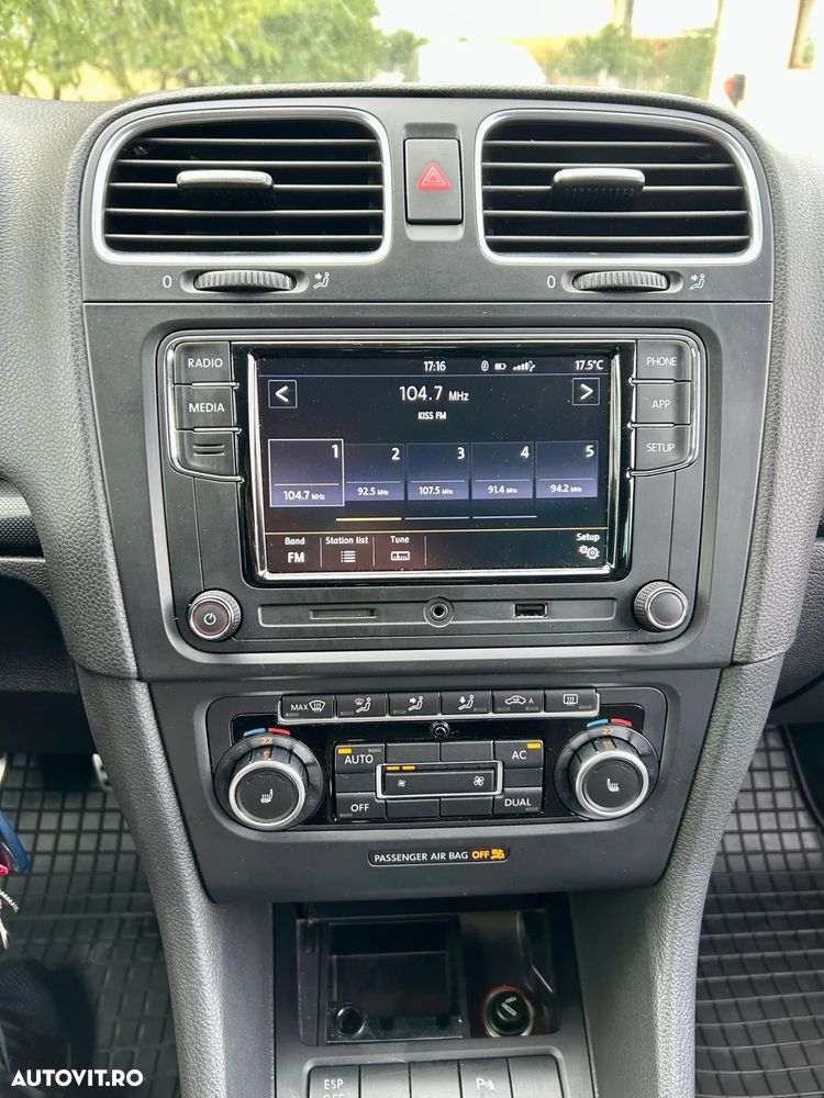 Volkswagen Golf - 18