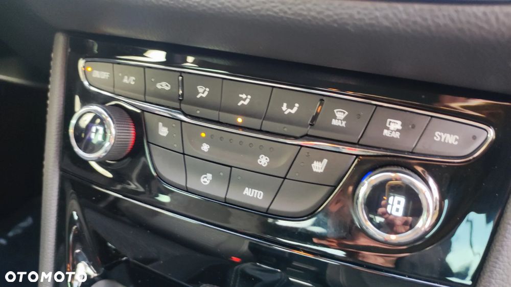 Opel Astra 1.4 Turbo Start/Stop Innovation - 14