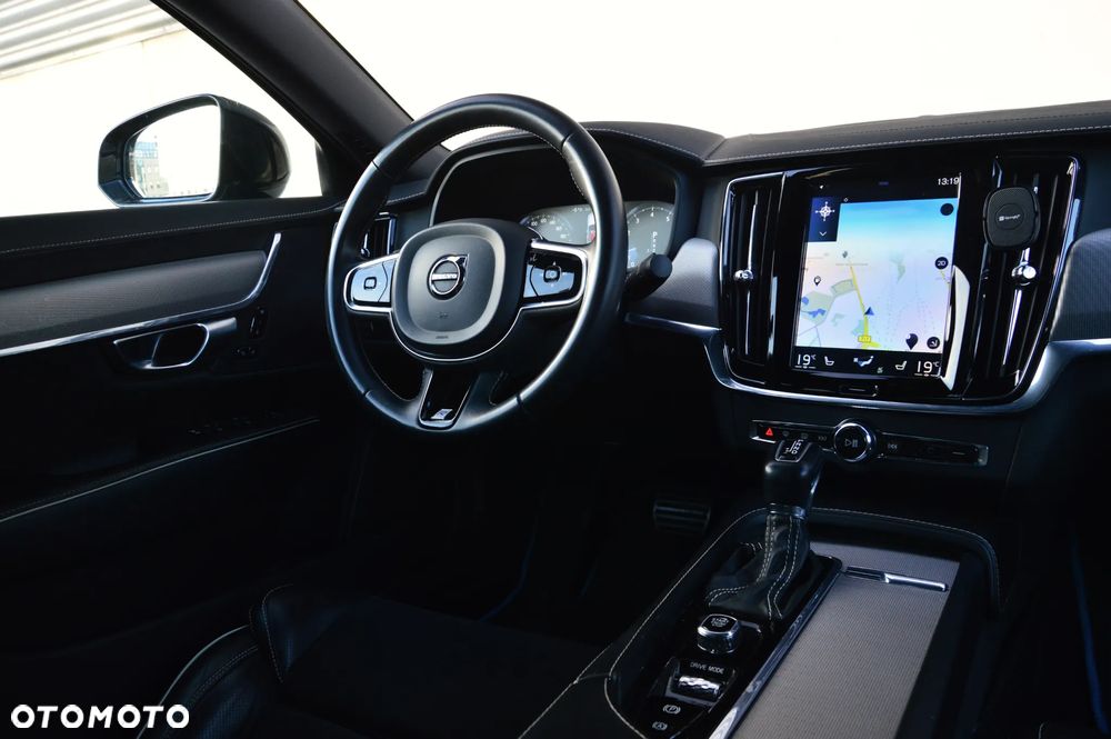 Volvo S90 T5 R-Design - 17