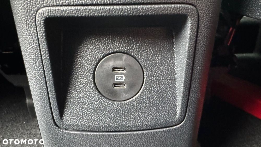 Ford Tourneo Courier - 13