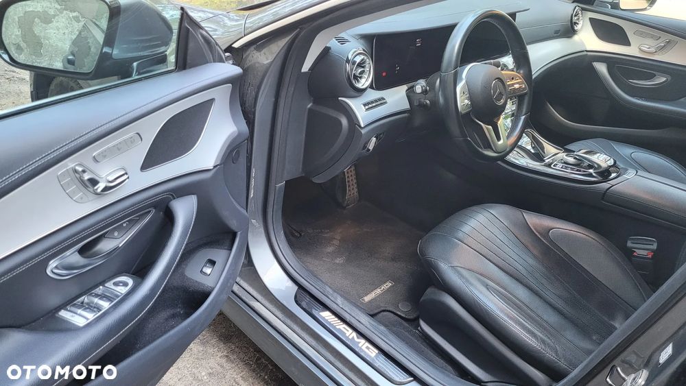Mercedes-Benz CLS 450 4Matic 9G-TRONIC AMG Line - 11