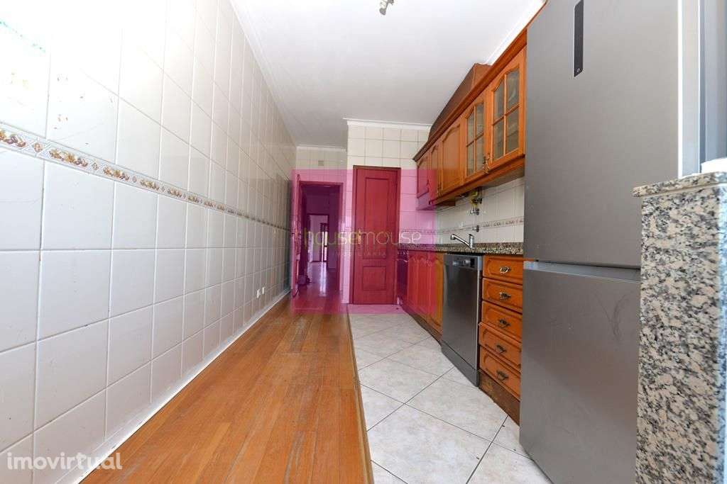 Apartamento T 2 Braga Nogueiró - Grande imagem: 4/11