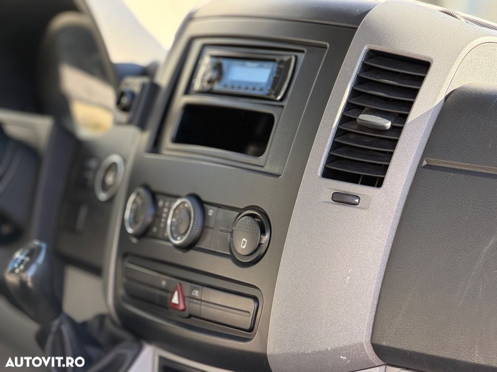 Volkswagen CRAFTER - 29