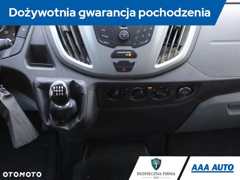 Ford Transit - 22