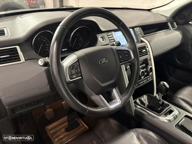 Land Rover Discovery Sport 2.0 TD4 HSE Luxury - 38