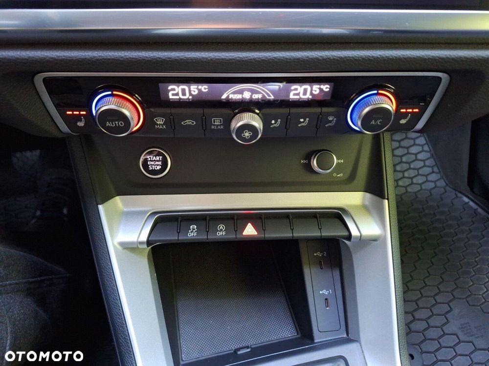Audi Q3 35 TFSI S tronic - 22