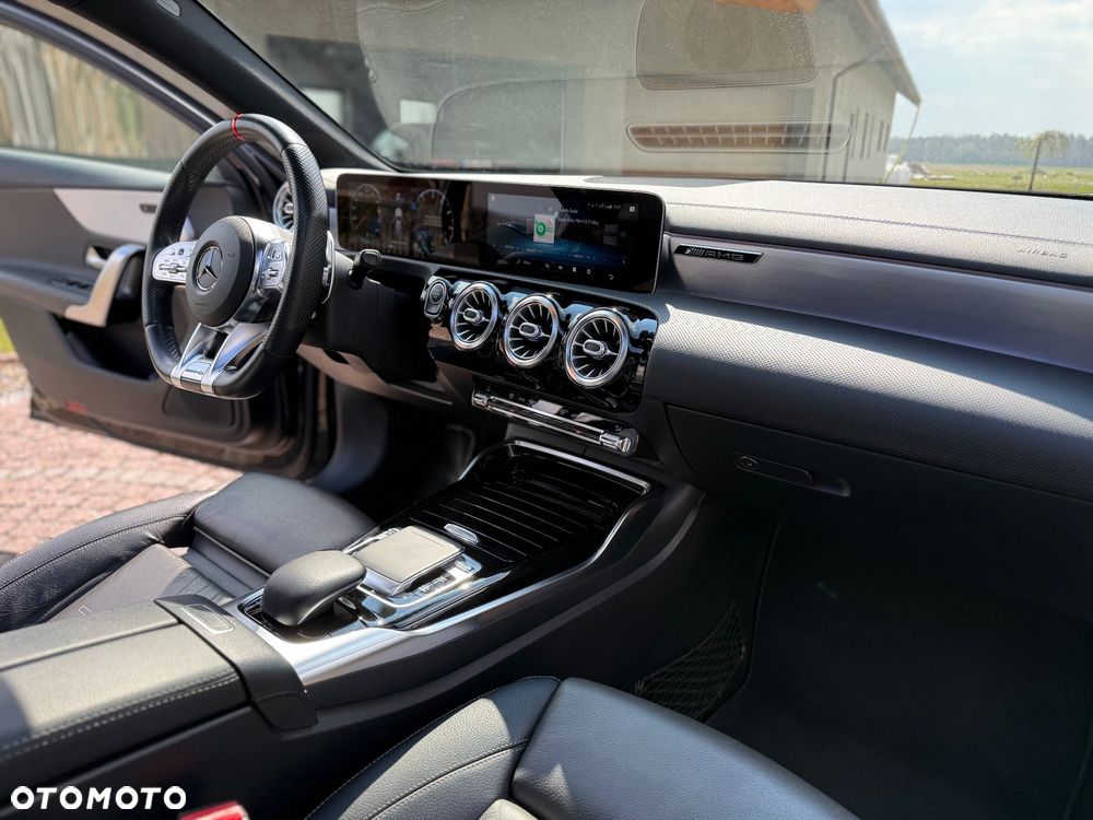 Mercedes-Benz Klasa A 35 AMG 4-Matic 7G-DCT - 24