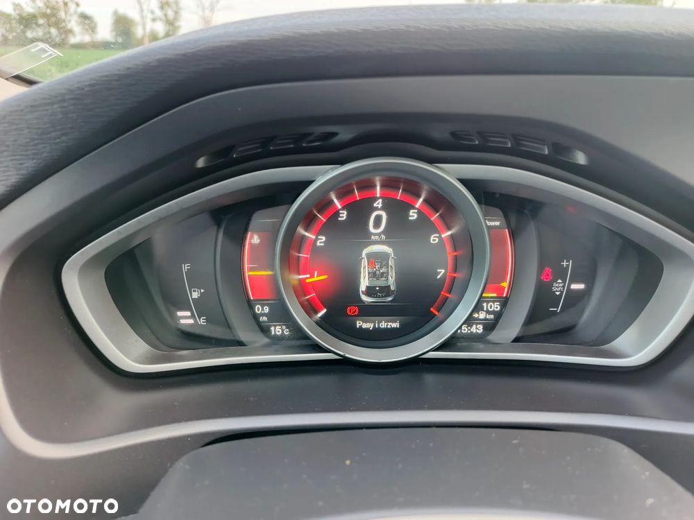 Volvo V40 - 39