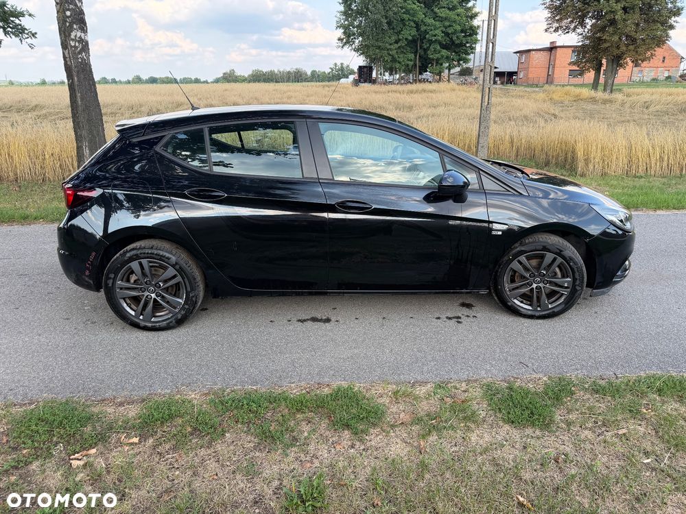 Opel Astra 1.6 D Start/Stop 120 Jahre - 5