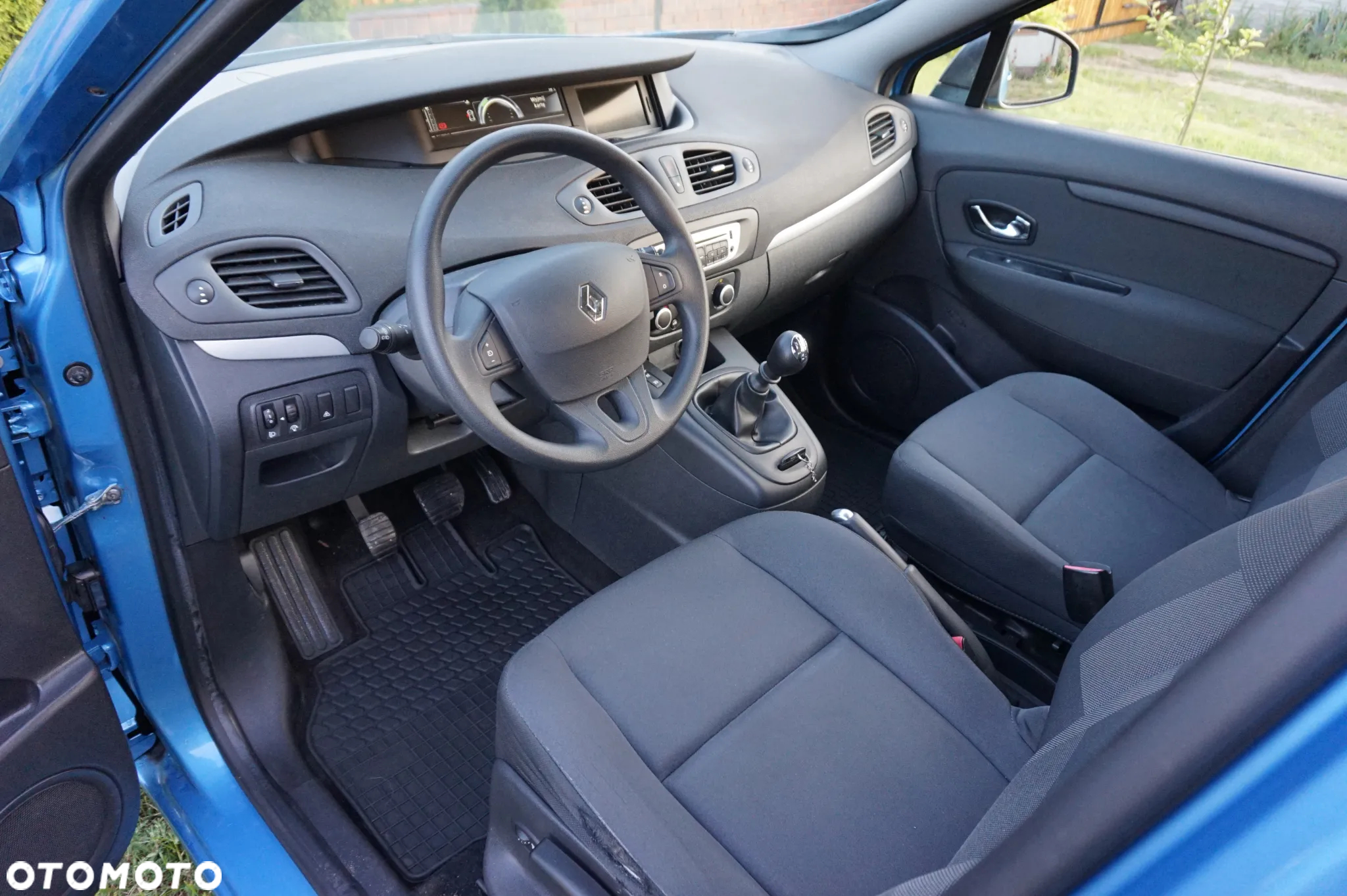Renault Scenic 1.6 16V 110 TomTom Edition - 27