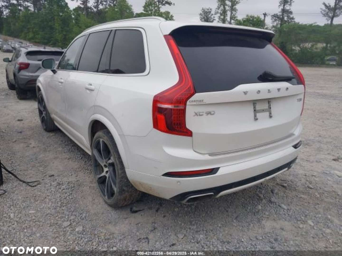 Volvo XC 90 - 5