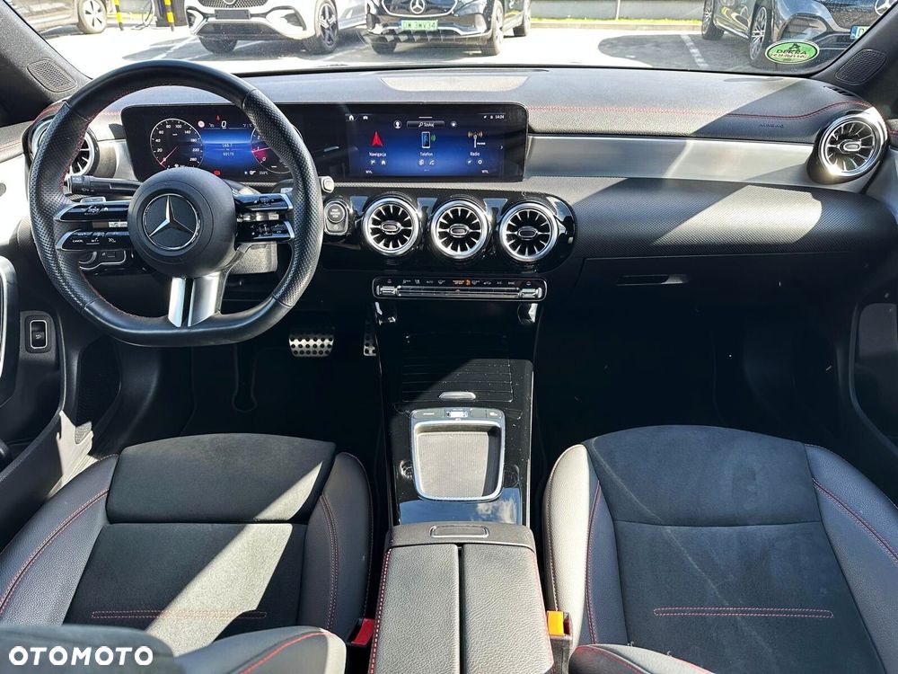 Mercedes-Benz CLA - 8