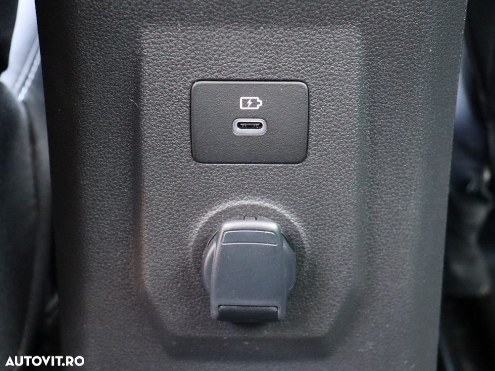 Dacia Logan TCe 90 CVT Prestige - 15