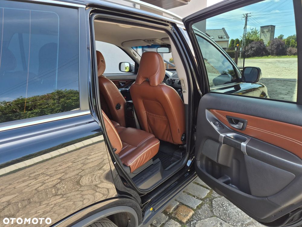 Volvo XC 90 D5 AWD Executive - 21