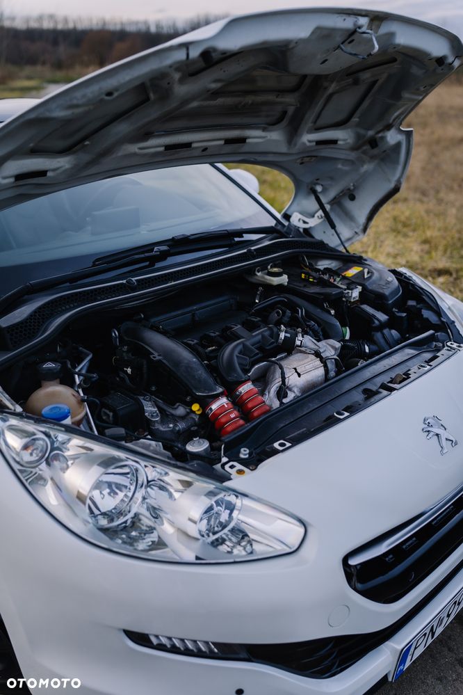 Peugeot RCZ 1.6 THP - 6