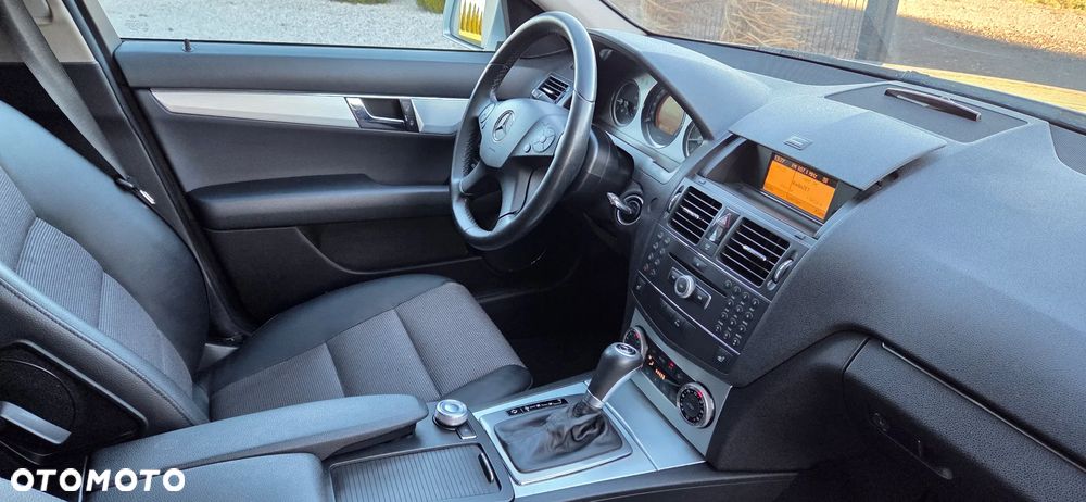 Mercedes-Benz Klasa C - 38