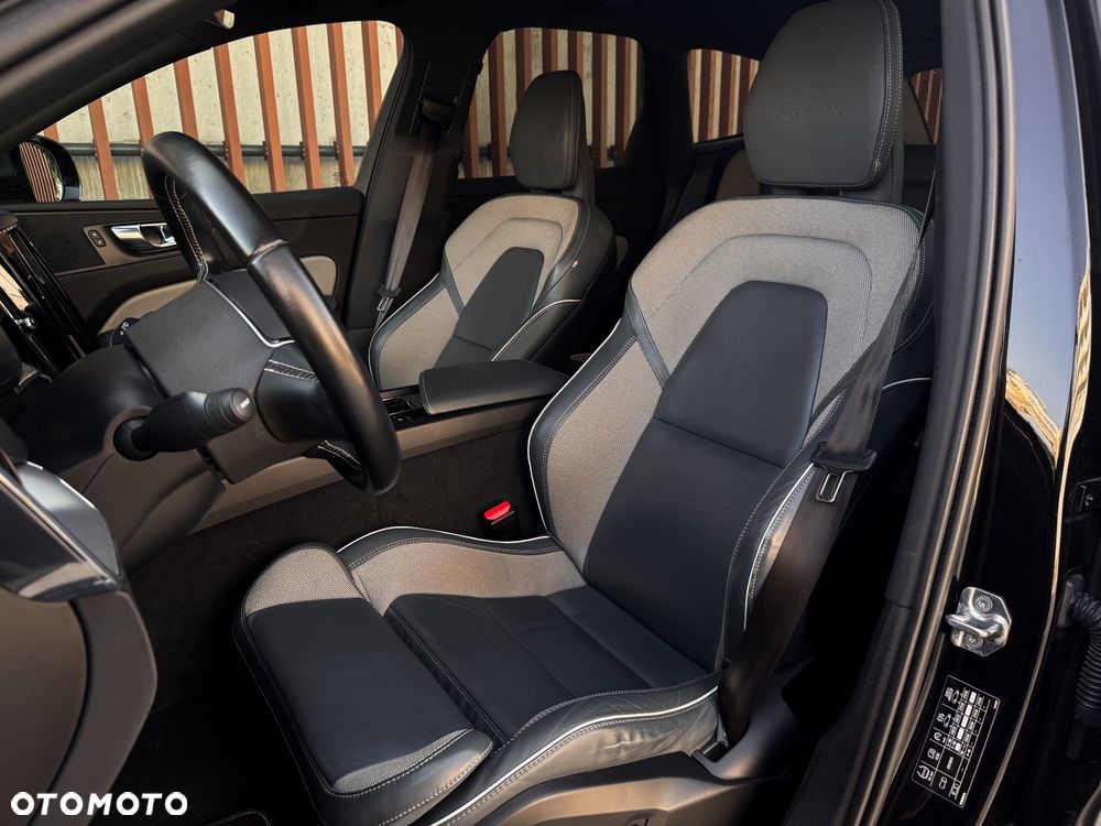 Volvo XC 60 D4 R-Design - 14