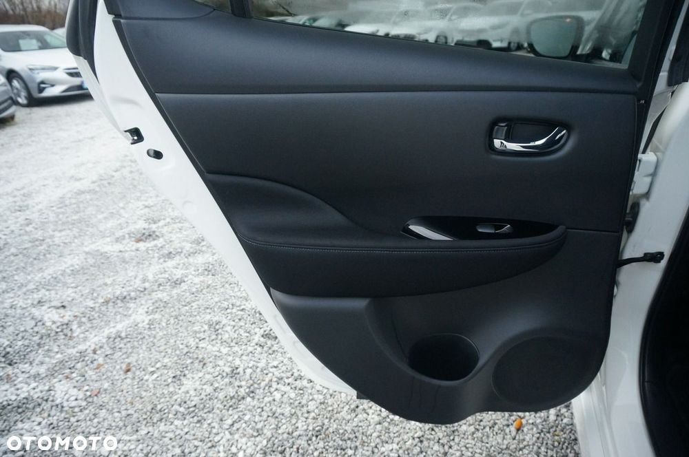 Nissan Leaf 62kWh N-Connecta - 22