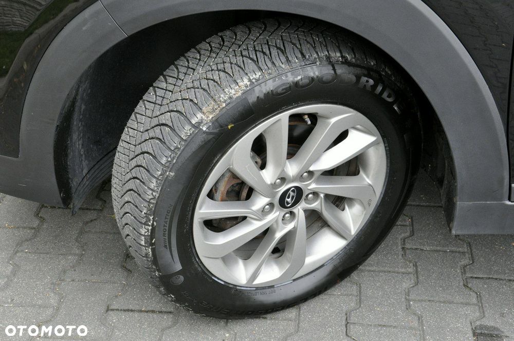 Hyundai Tucson blue 1.7 CRDi 2WD Passion Plus - 18