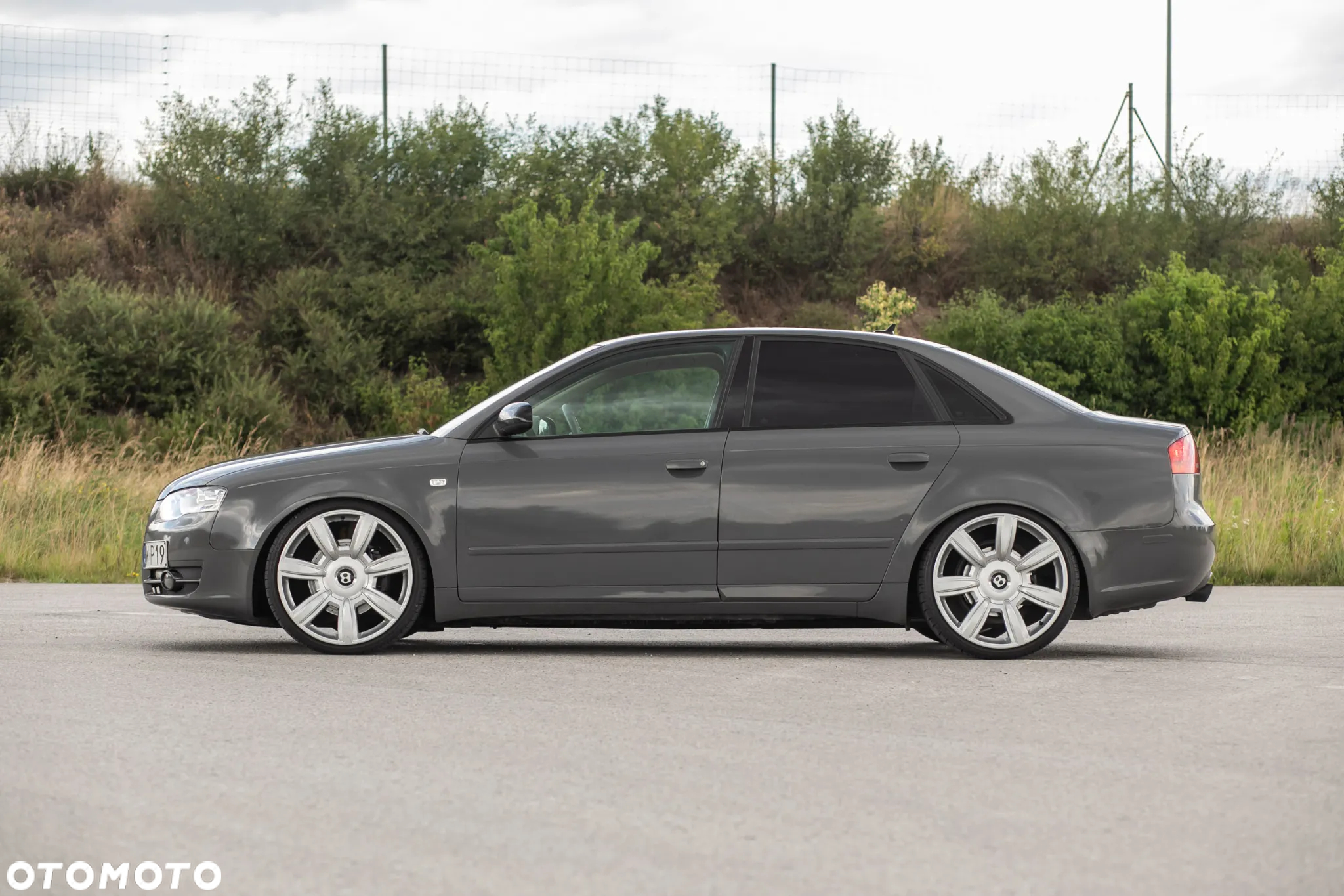 Audi A4 2.0T FSI Quattro - 14