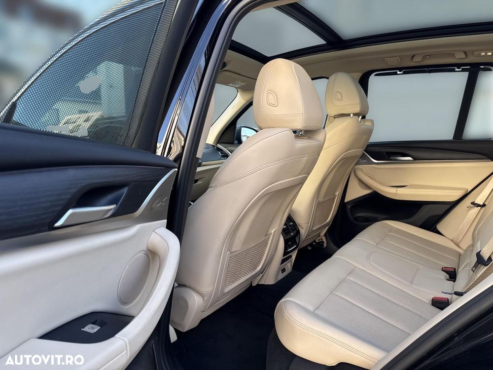 BMW X3 xDrive30e AT PHEV - 13