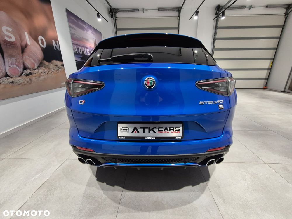 Alfa Romeo Stelvio - 29
