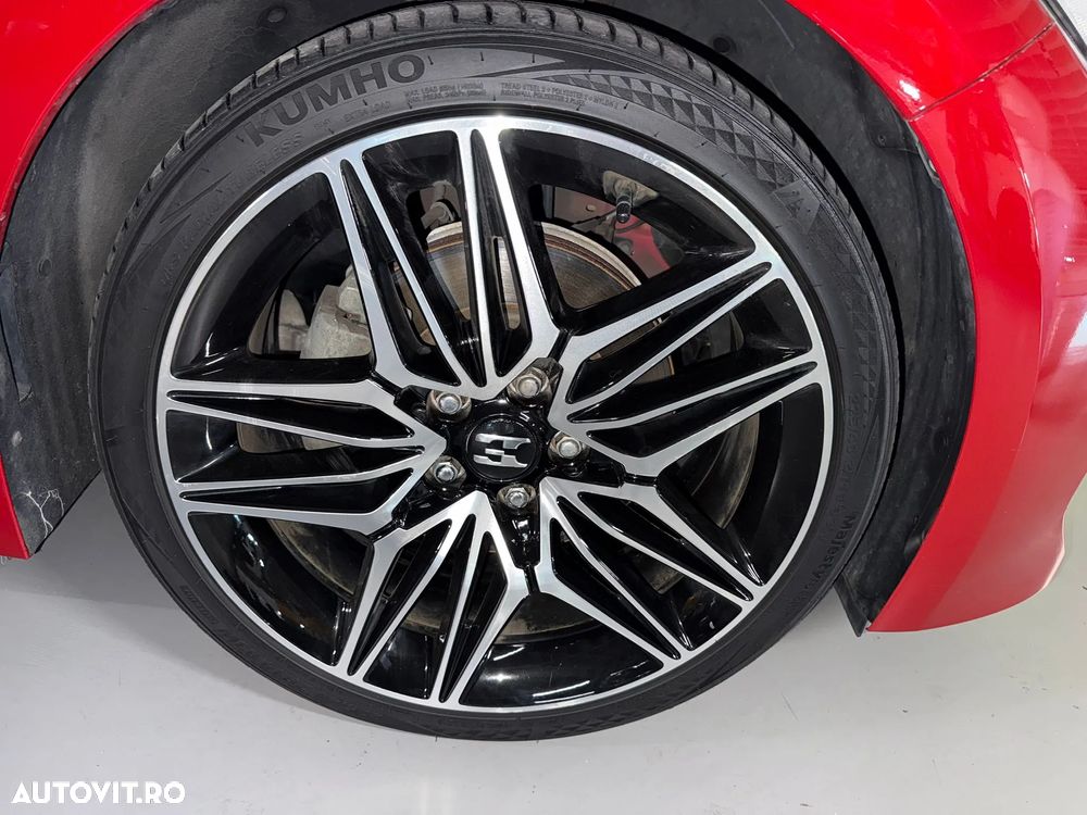 Kia Stinger 2.0 T-GDI GT Line - 4