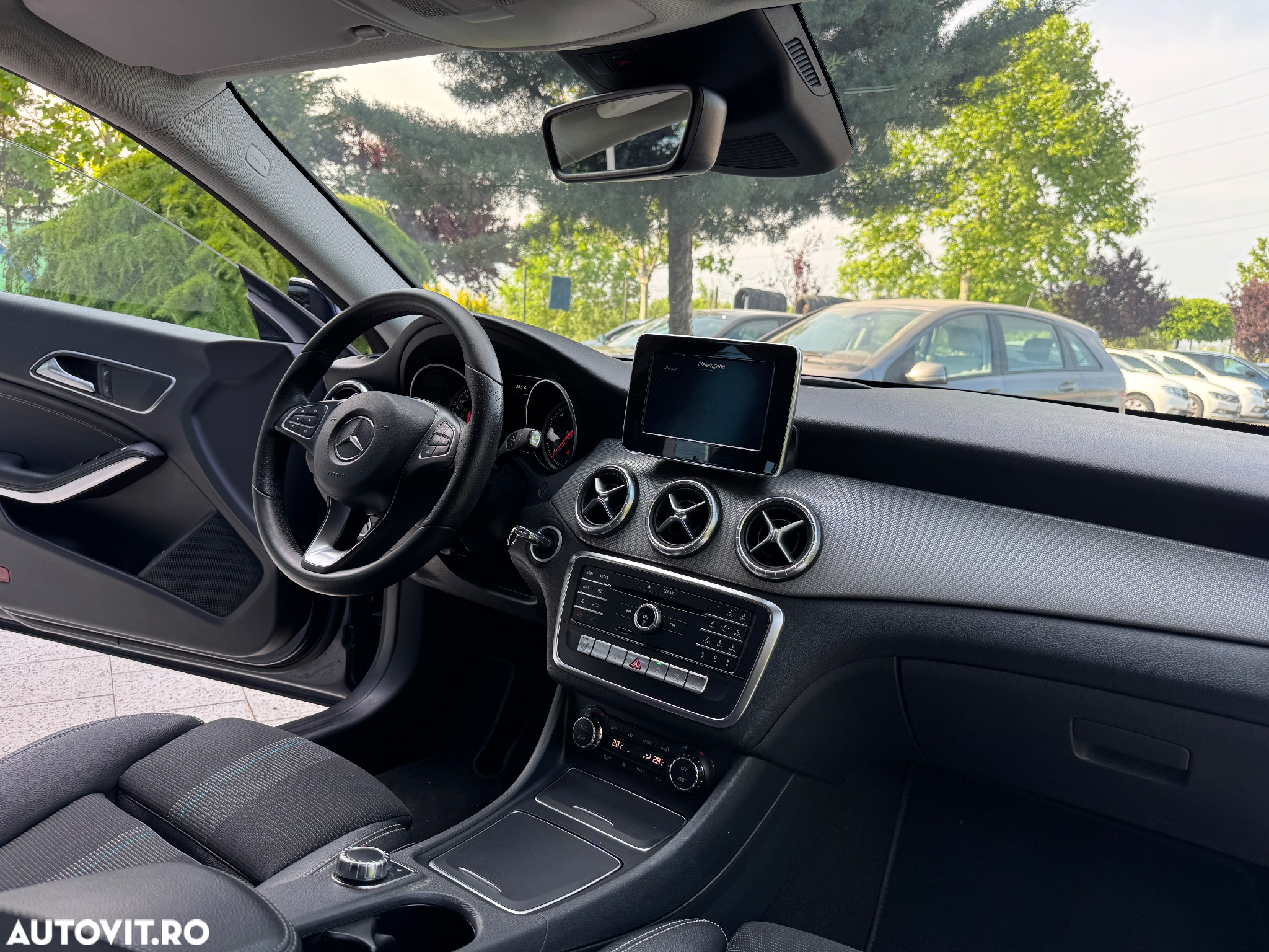 Mercedes-Benz CLA - 19
