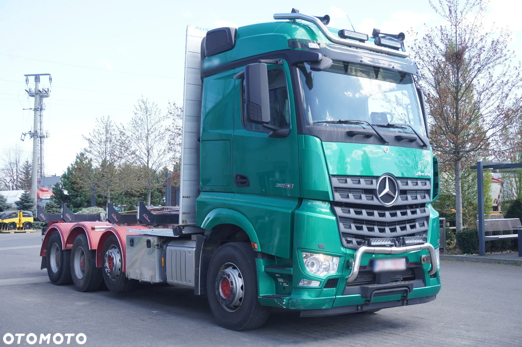 Mercedes-Benz Arocs 3563 8×4 / 630 KM / oś skrętna / Zabudowa z kłonicami - 10