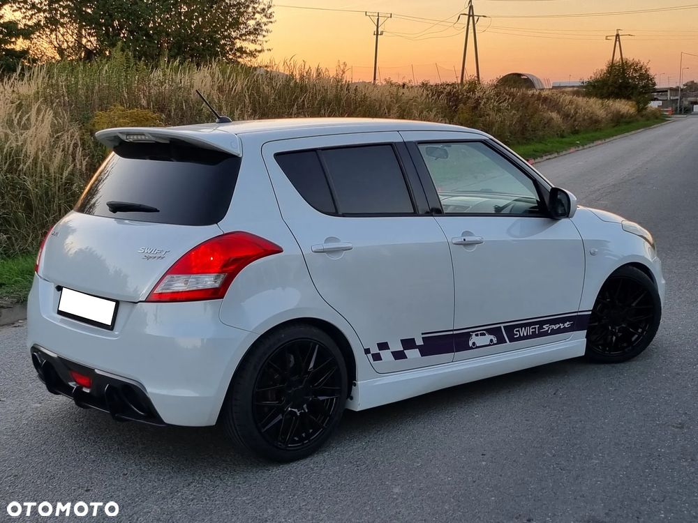 Suzuki Swift 1.6 Sport - 8