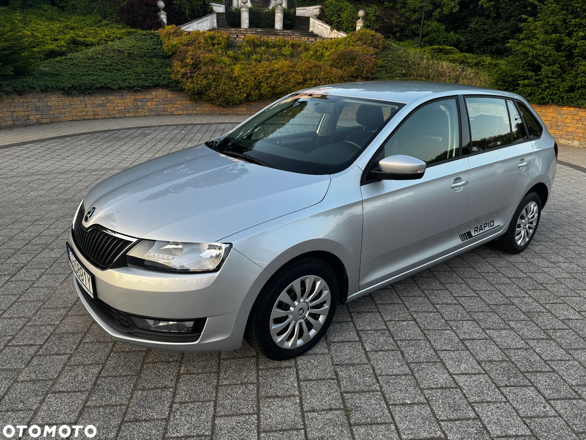 Skoda RAPID - 1