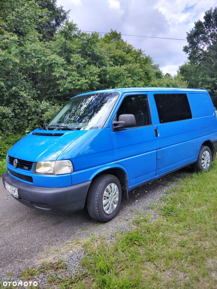 Volkswagen Transporter - 1