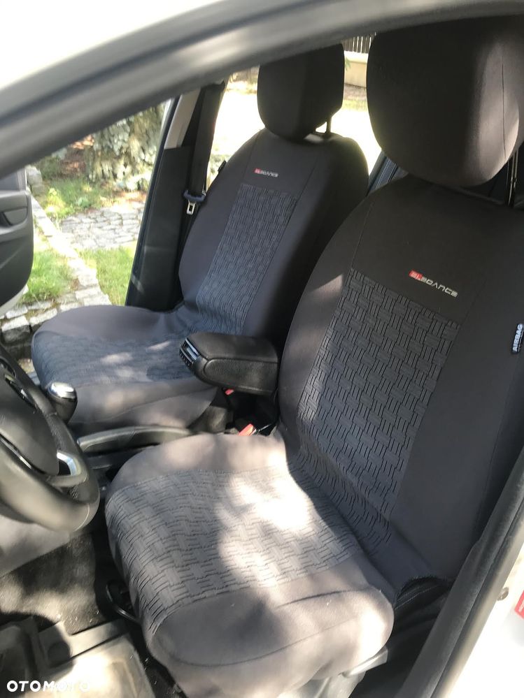 Renault Clio - 14