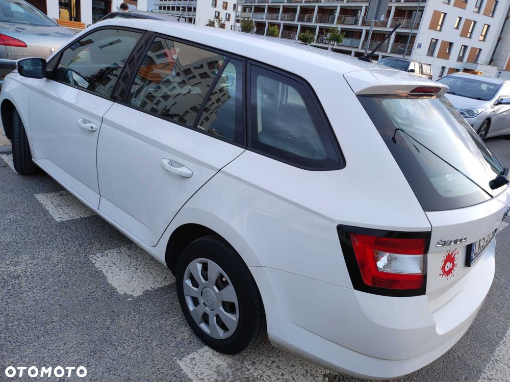 Skoda Fabia - 3