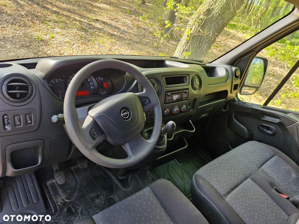 Opel Movano - 8
