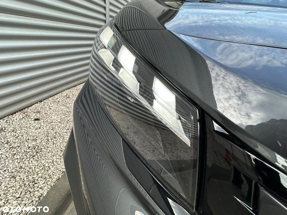 Peugeot Traveller 2.2 BlueHDi Long Business VIP EAT8 - 29