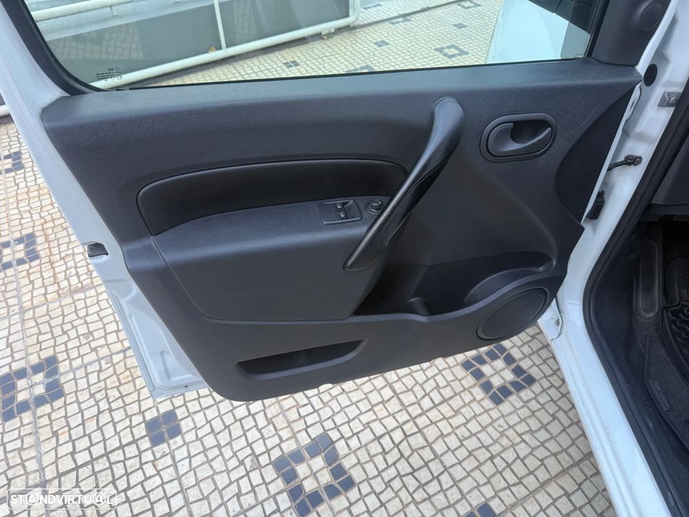 Renault Kangoo - 10