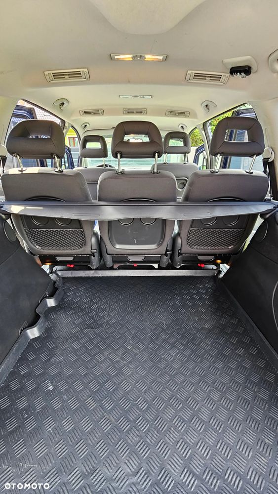Volkswagen Sharan 2.0 TDI Comfortline - 12