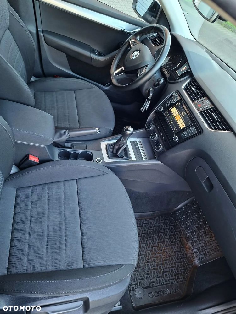 Skoda Octavia 2.0 TDI Green tec Elegance - 8