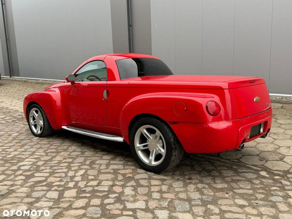 Chevrolet SSR - 3