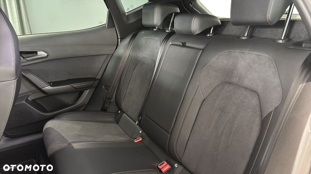 Cupra Formentor 1.5 eTSI mHEV DSG - 17